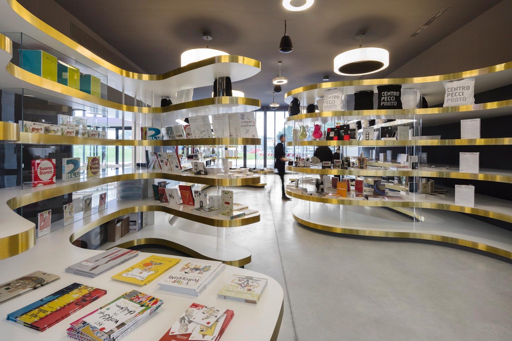 Centro Pecci Bookshop, ph. Fernando Guerra