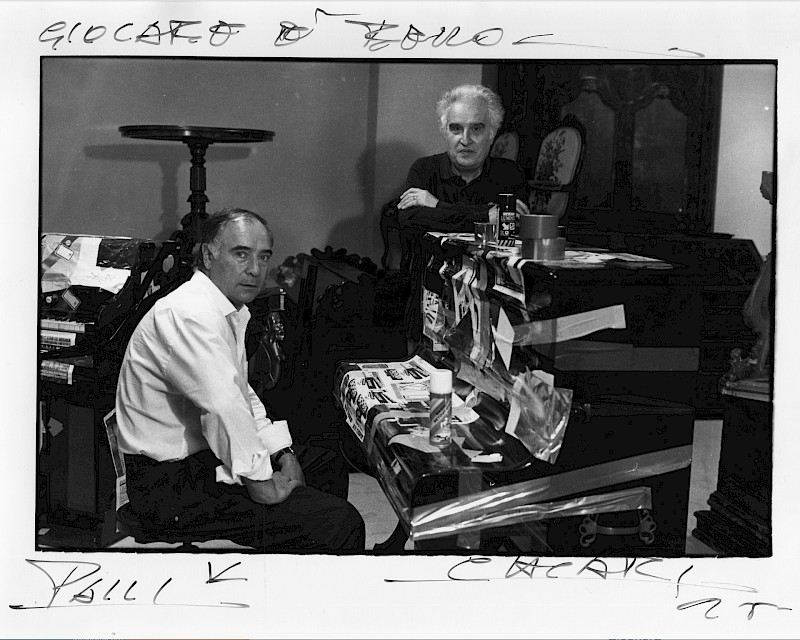 Carlo Palli with Giuseppe Chiari. Courtesy of the Carlo Palli Archive
