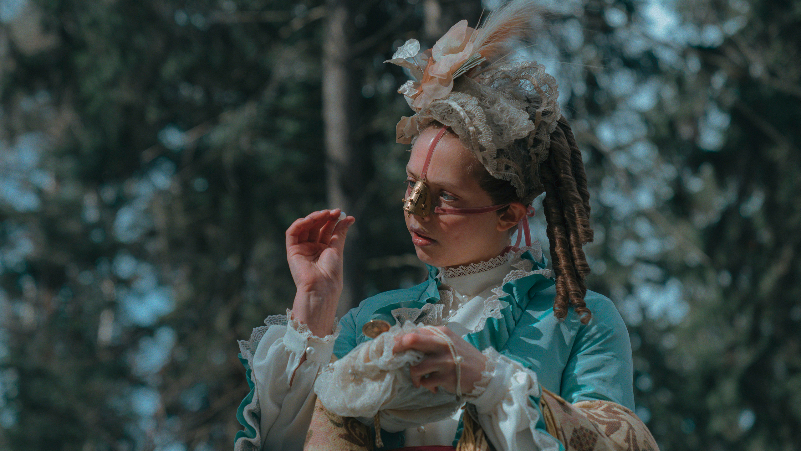 The Ugly Stepsister di Emilie Blichfeldt