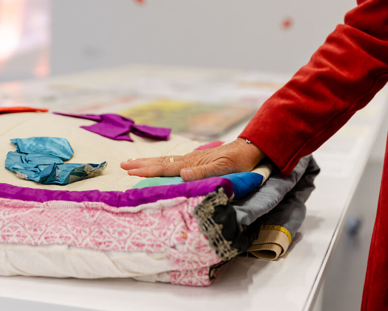 AIDS Memorial Quilts will be unfurled in the square in front of Centro Pecci. Started in San Francisco in 1987 and brought to Italy thanks to ASA Milano, the Quilts are a collective and deeply personal monument created to remember those who died from AIDS-related complications