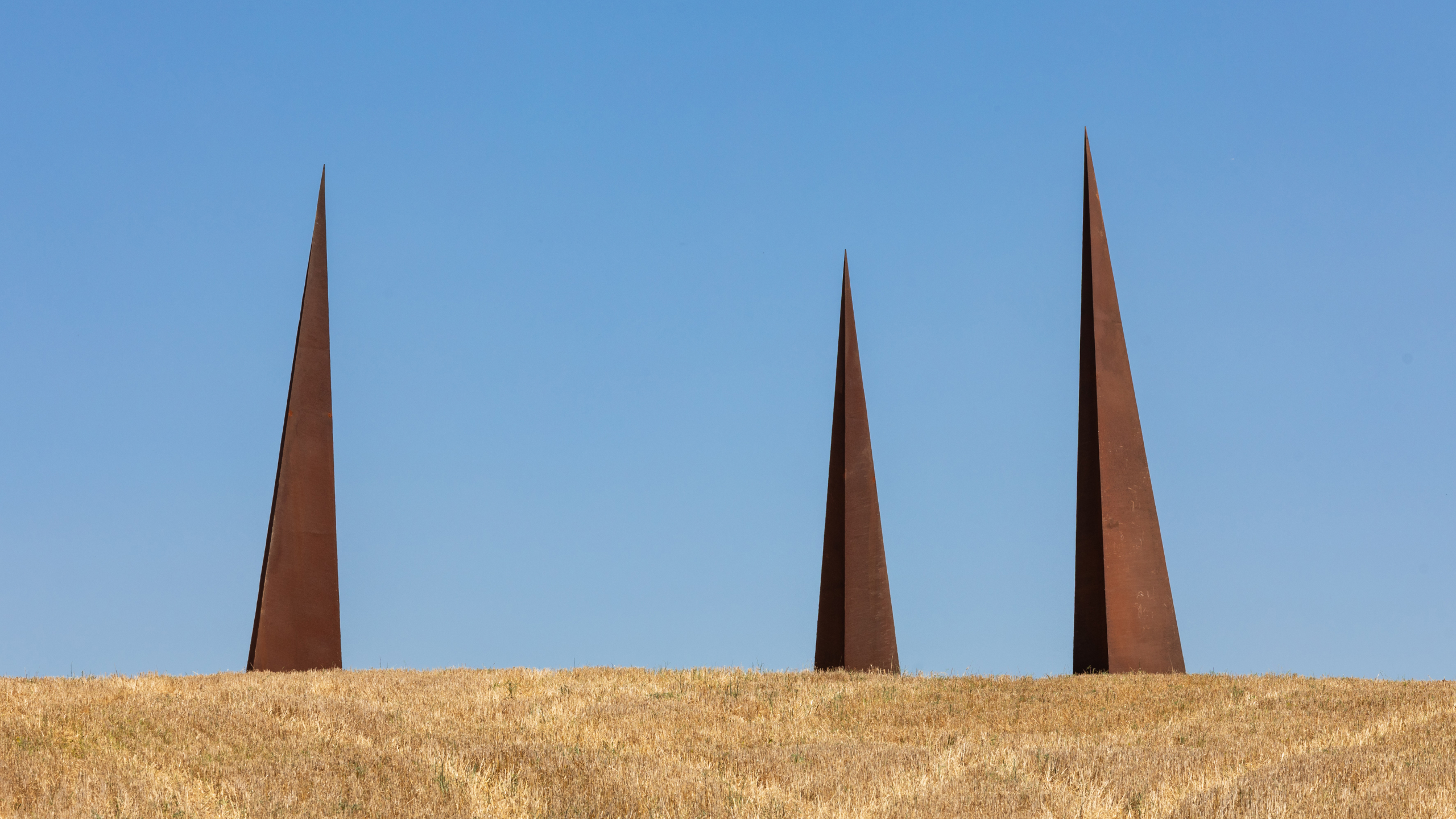 Mauro Staccioli, Prospettiva Cielo (2024). Capalbio (GR)