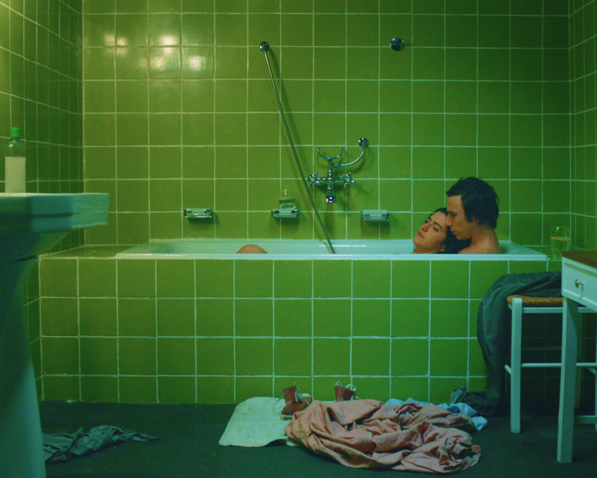 Paul & Paulette Take a Bath di Jethro Massey