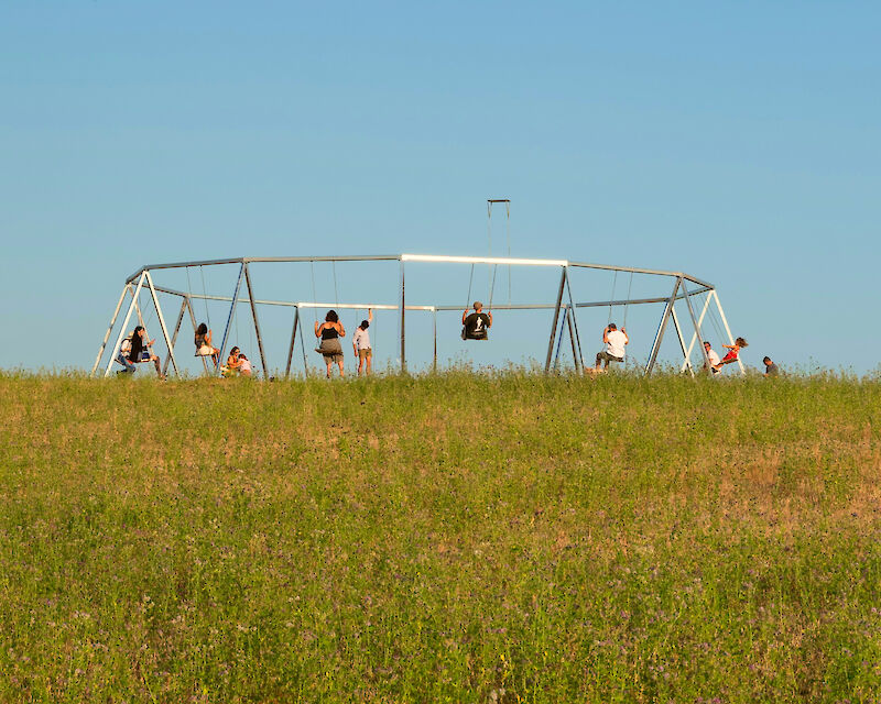 Francesco Arena, La dodicesima altalena. Courtesy l’artista e Hypermaremma. Ph. Daniele Molajoli