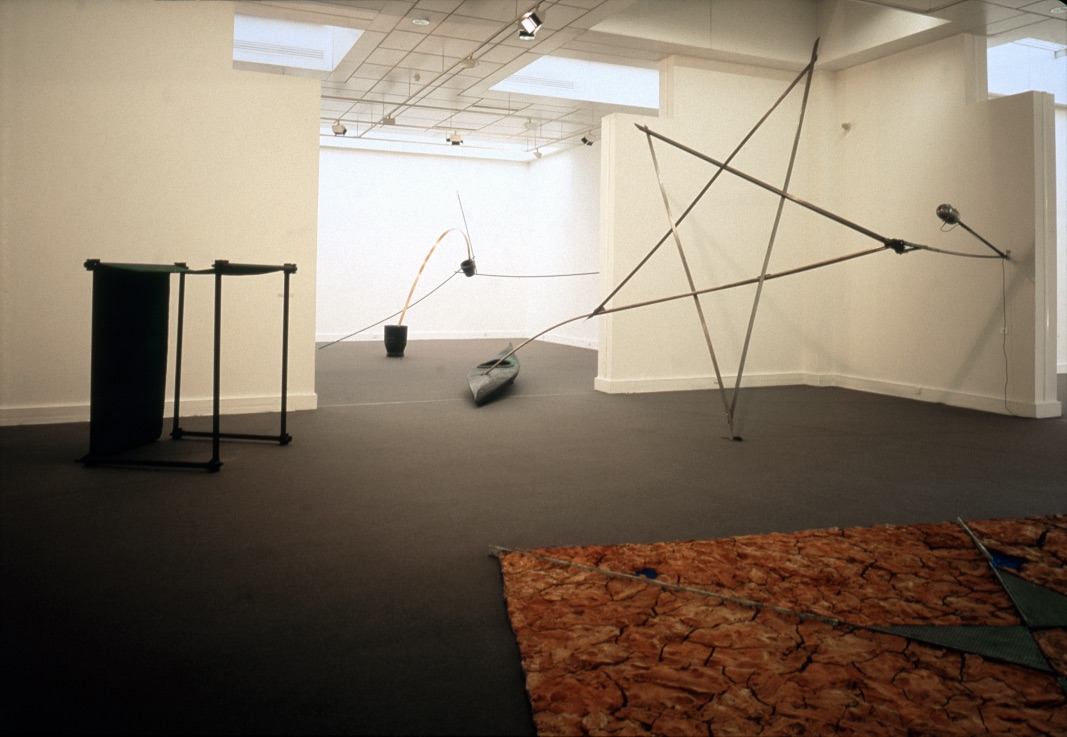 Fotografia di allestimento Gilberto Zorio 1992 4