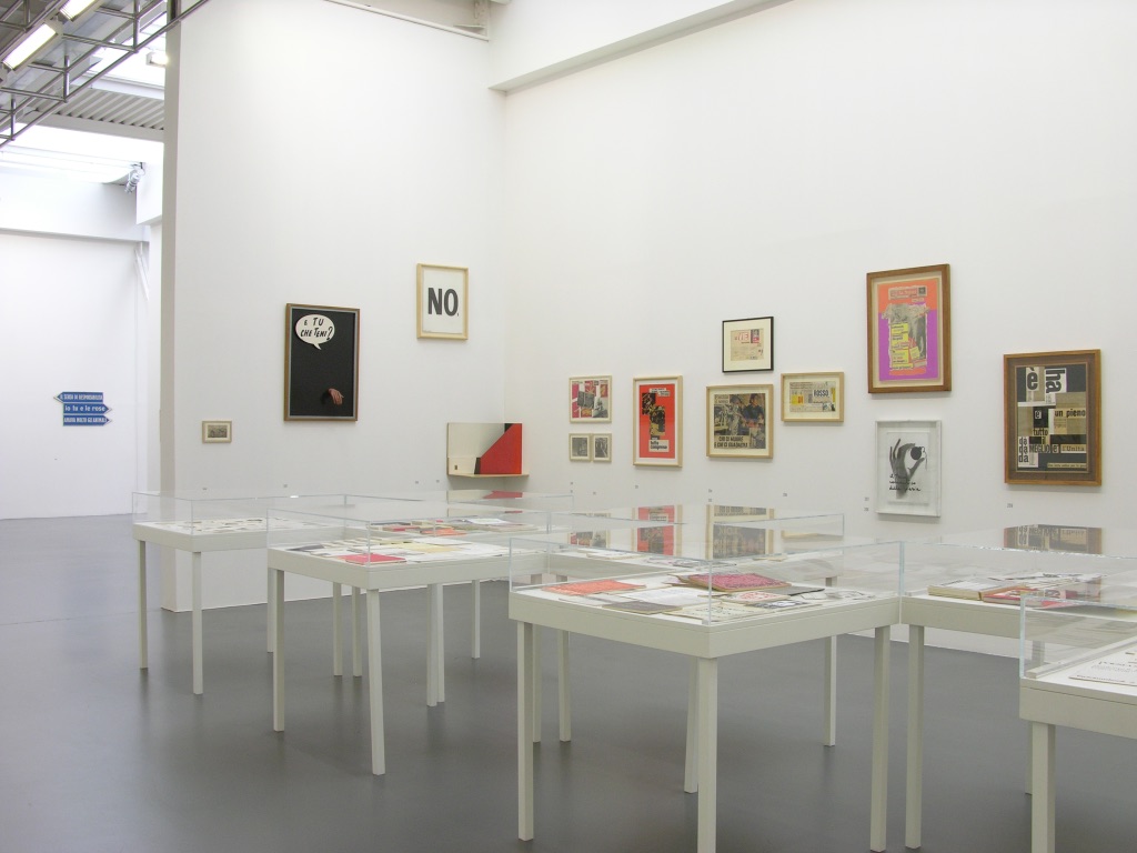 Primo Piano. Parole, azioni, suoni, immagini da una collezione d'arte, fotografie di allestimento, 2006