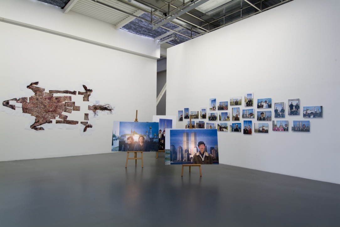 Progressive Nostalgia. Arte contemporanea dall’ex URSS, fotografie di allestimento, 2007