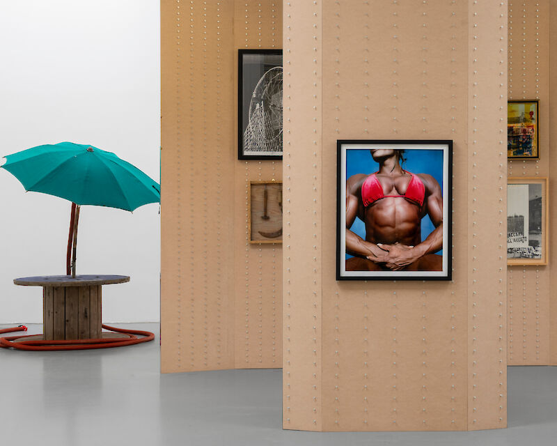 Installation view, ROTTE. Arte di rottura dalla donazione Carlo Pall, Centro Pecci, Prato. Ph. Alessandro Saletta e Agnese Bedini, DSL Studio