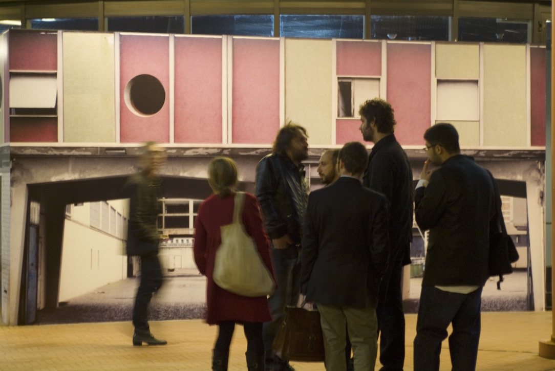 Botto&Bruno. Kids' Riot (In the House of the Lost Sound), fotografia di allestimento, 2007