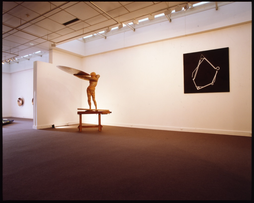 Marco Bagnoli, fotografia di allestimento, 1995